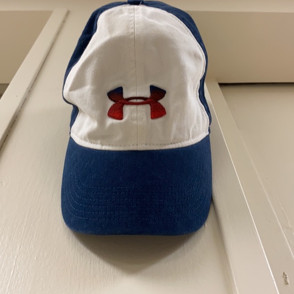 under armour hat - Picture 4 of 4